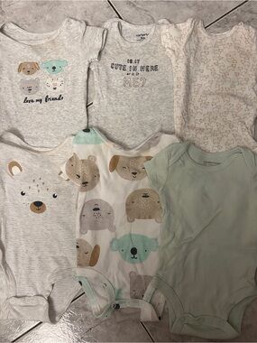 Carter's Baby Short Sleeve Bodysuits Bundle Size 3M